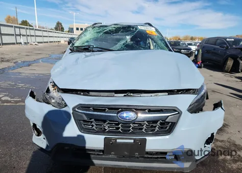 2018 Subaru Crosstrek Limited z USA, uszkodzony, nr VIN JF2GTAMCXJ8251063